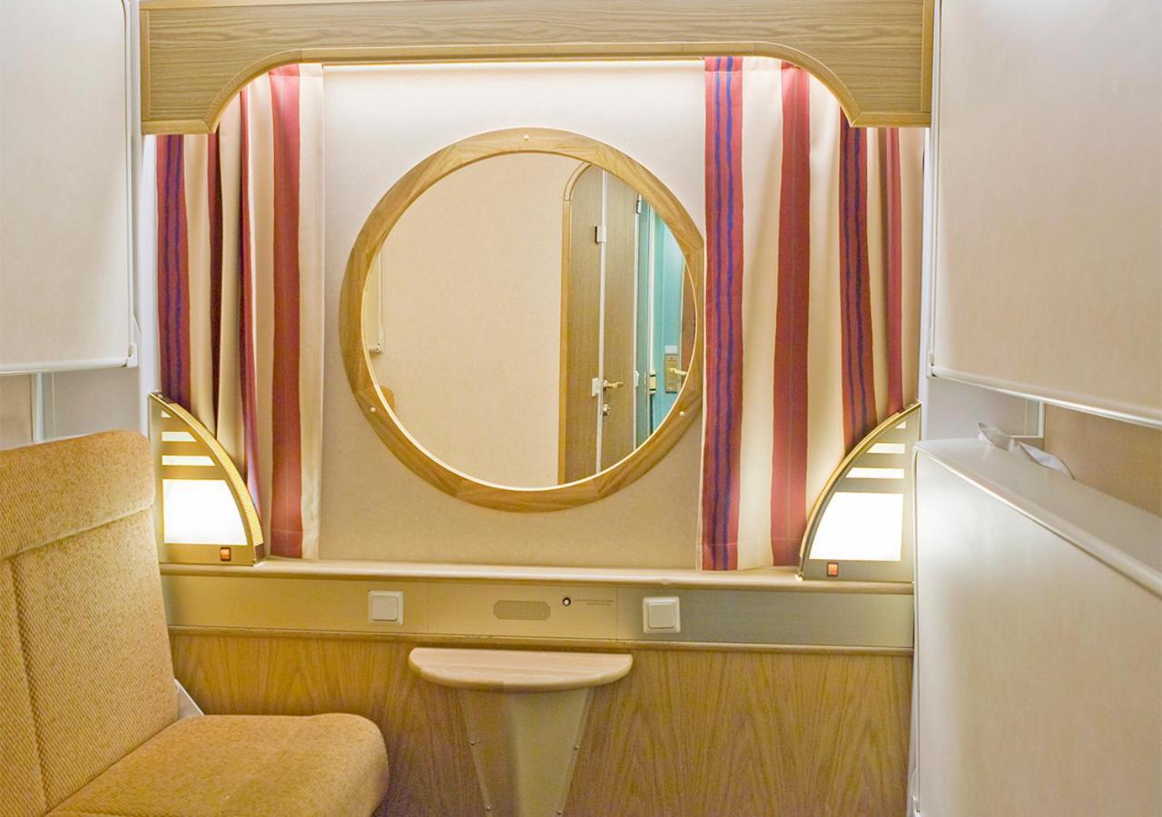 Viking Line Ferry Viking Cinderella - 2-night Cruise Stockholm-helsinki-stockholm Ville de Stockholm